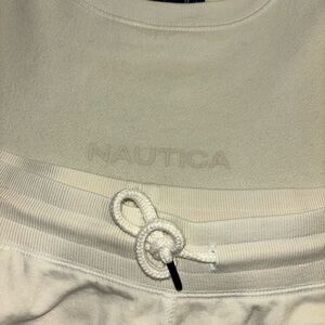 Nautica Sweatshirt and The North Face sweatpants in Crème. Both SZ Large.